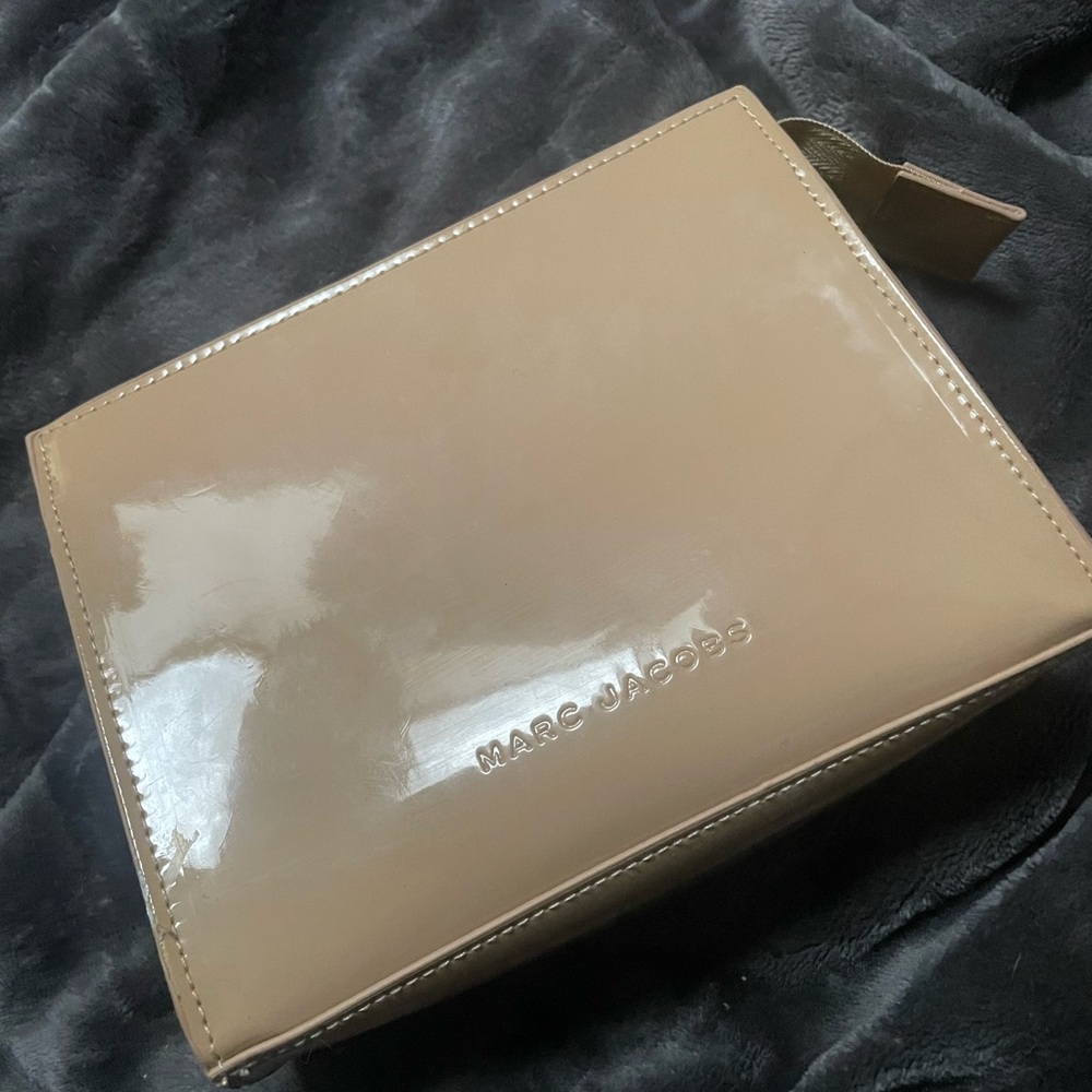 Marc Jacobs Glossy Beige Pouch
